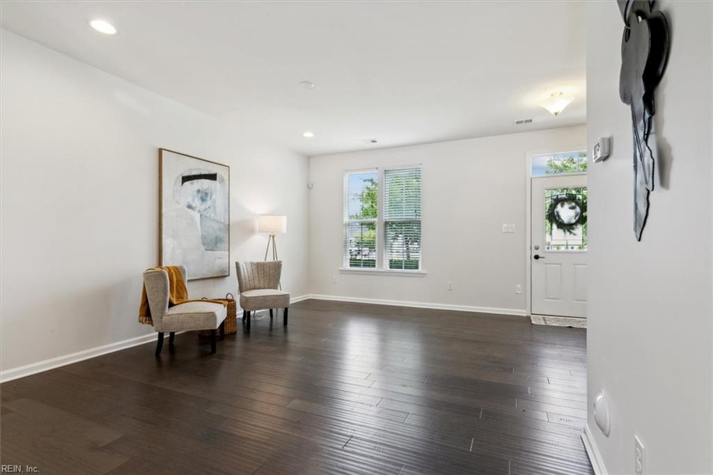 7536 Tealight WAY