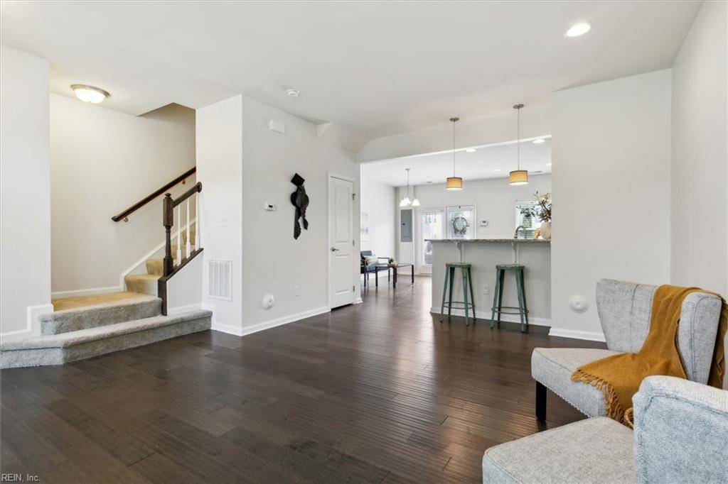 7536 Tealight WAY