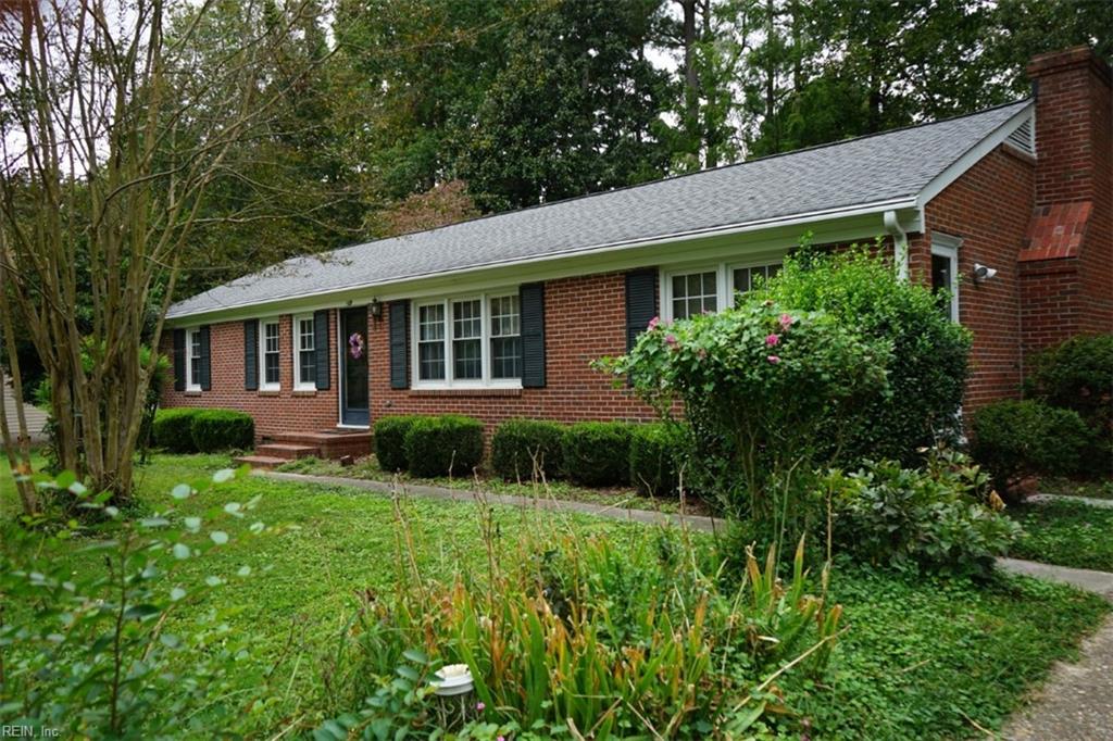 109 Brookhaven DR