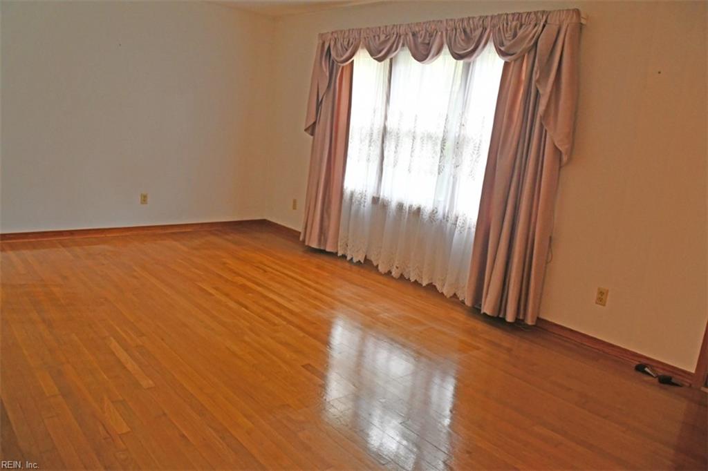 109 Brookhaven DR