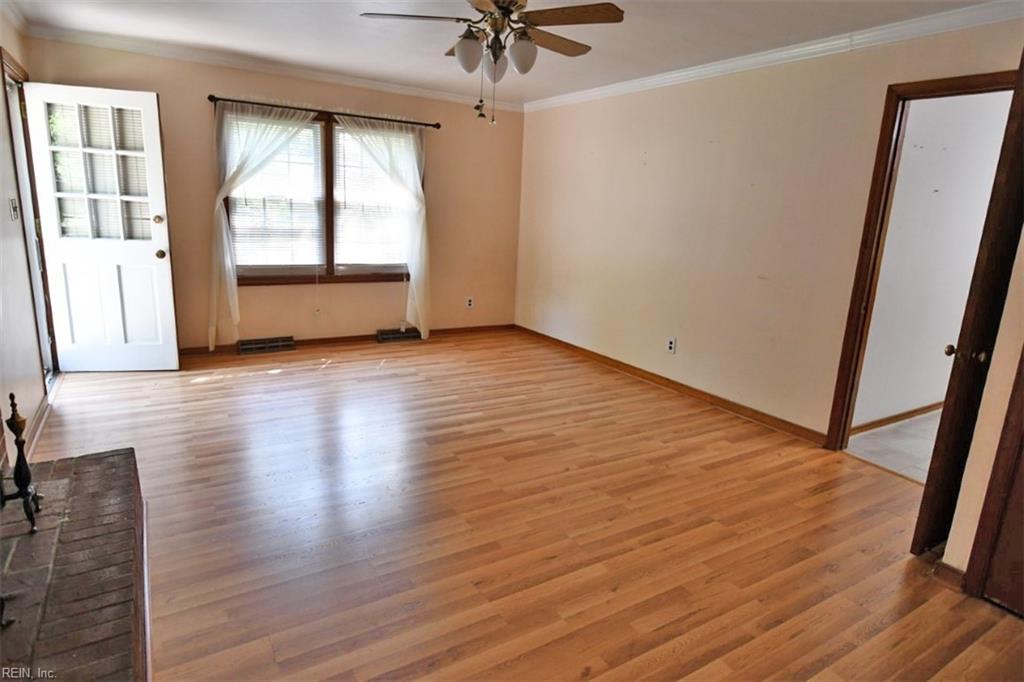 109 Brookhaven DR