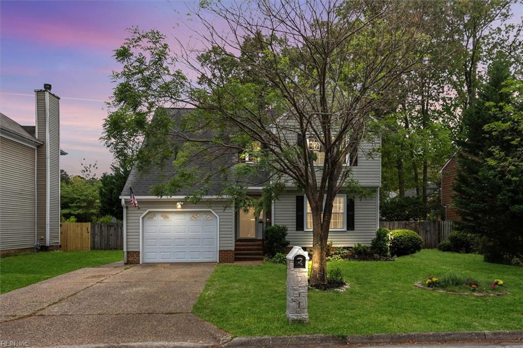 942 Jouett DR