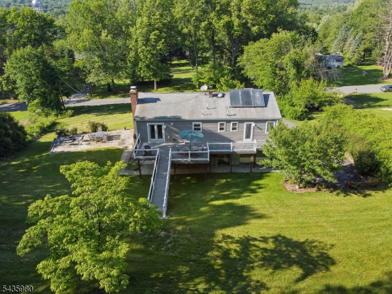 16 Old Mountain Rd