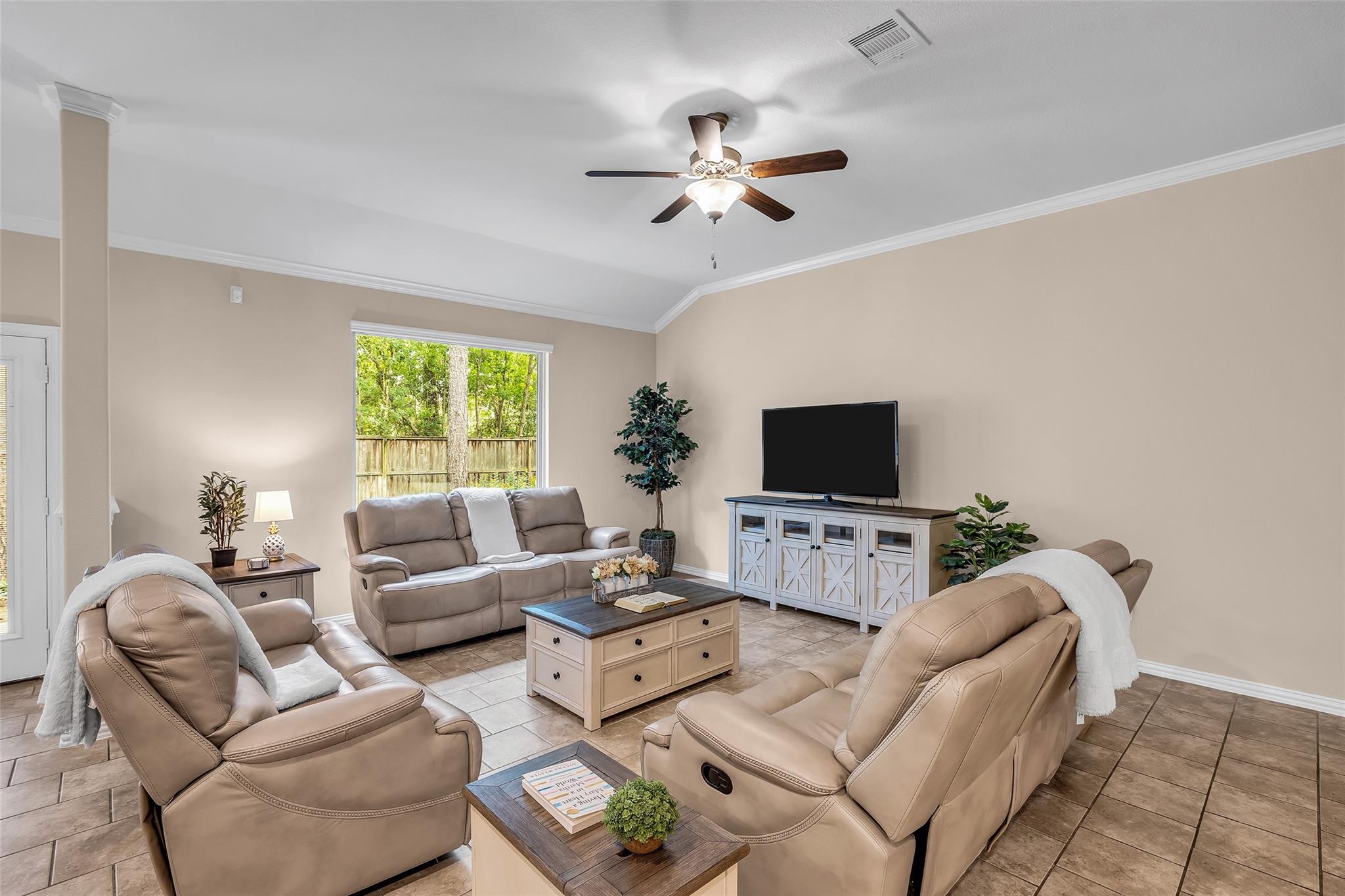 34 Sawbridge Circle