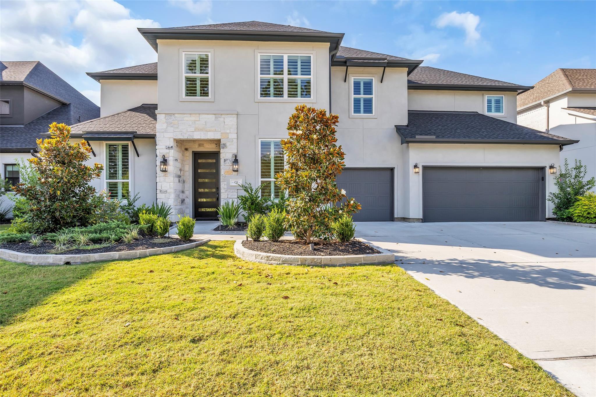 4708 Lorelai Lane