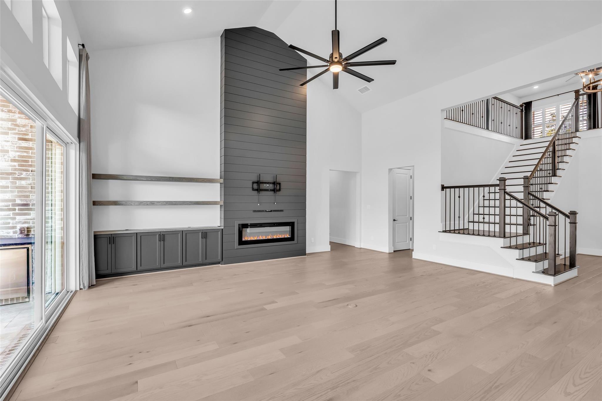 4708 Lorelai Lane