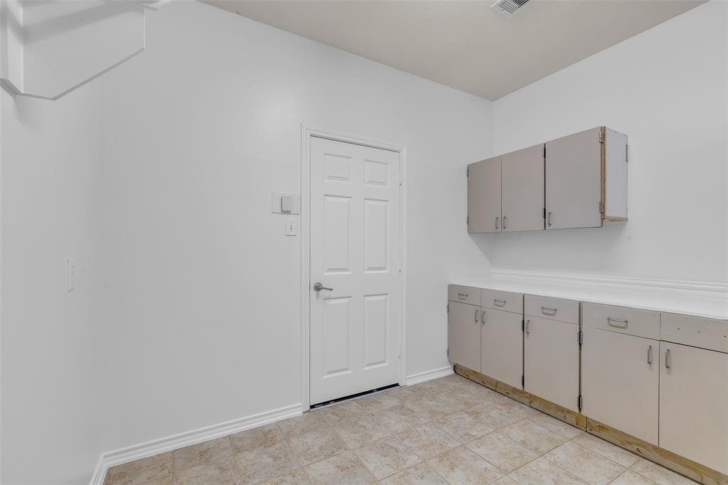 3502 Avalon Spring Lane