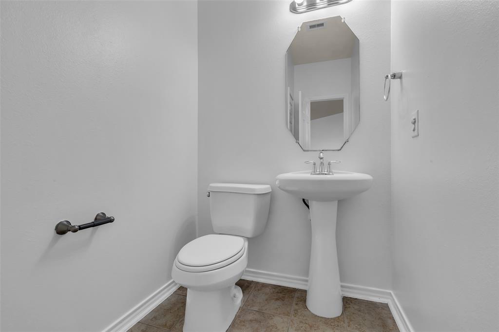 3502 Avalon Spring Lane