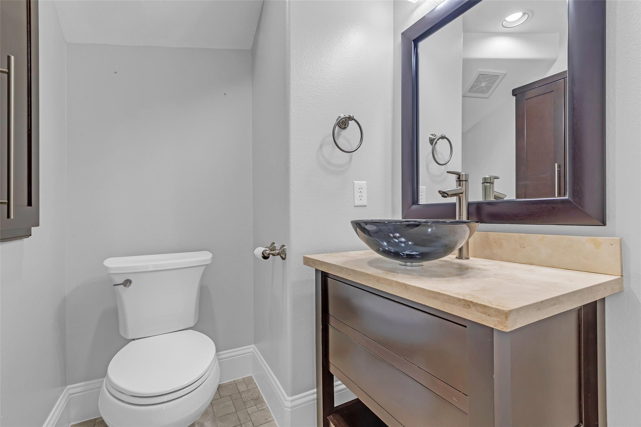 98 E Cove View Trail