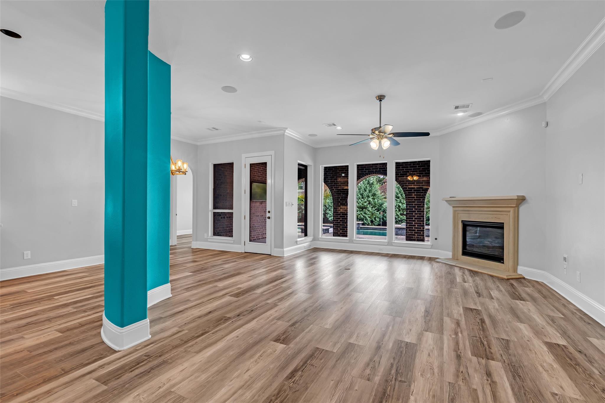 98 E Cove View Trail