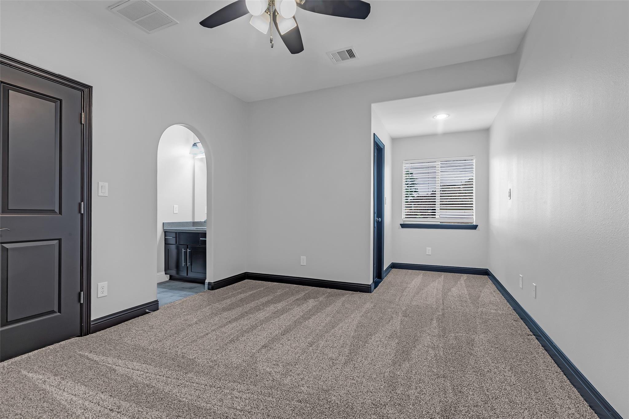 98 E Cove View Trail