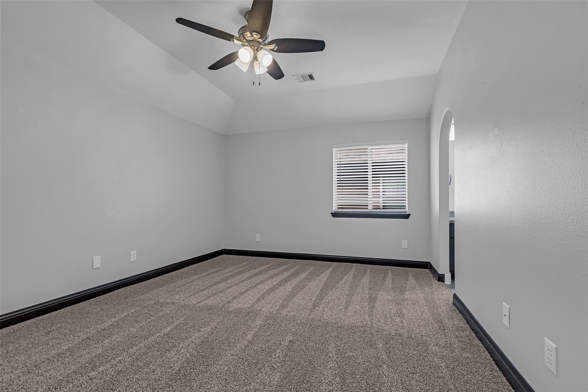 98 E Cove View Trail