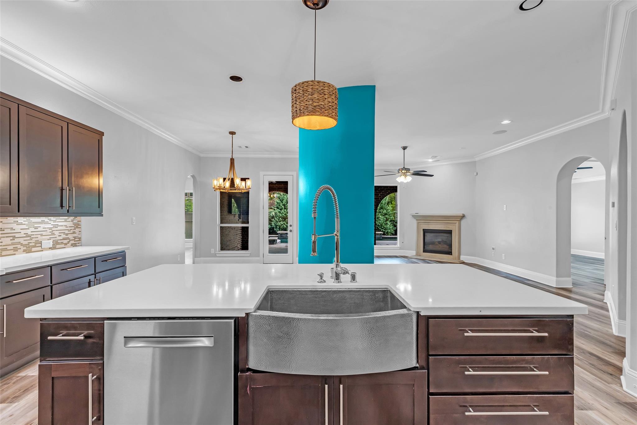 98 E Cove View Trail