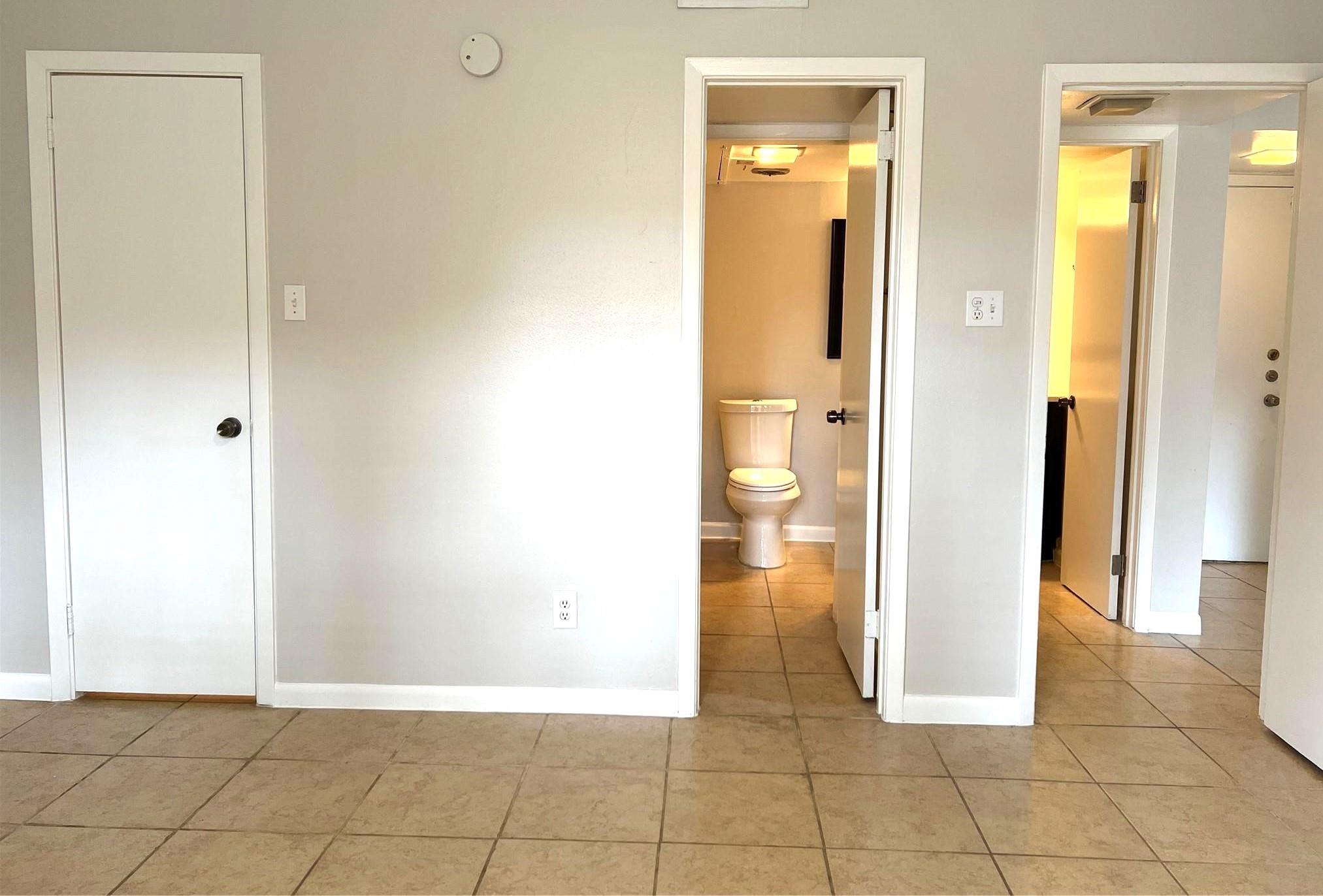 2824 Briarhurst Drive # 9
