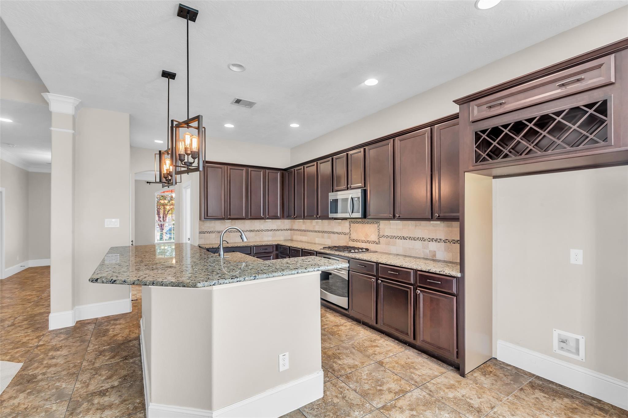 3611 Cape Vista Court