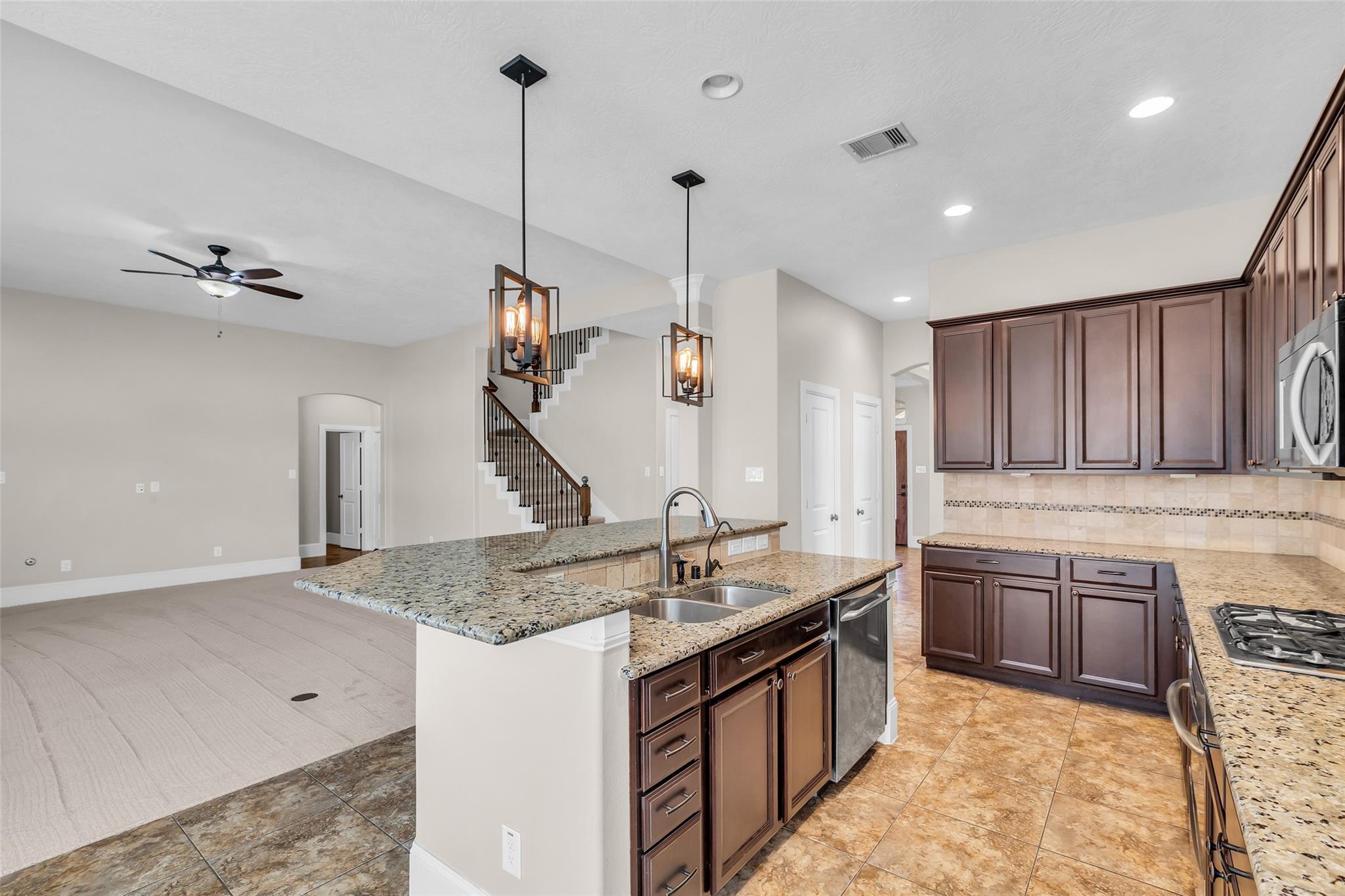 3611 Cape Vista Court