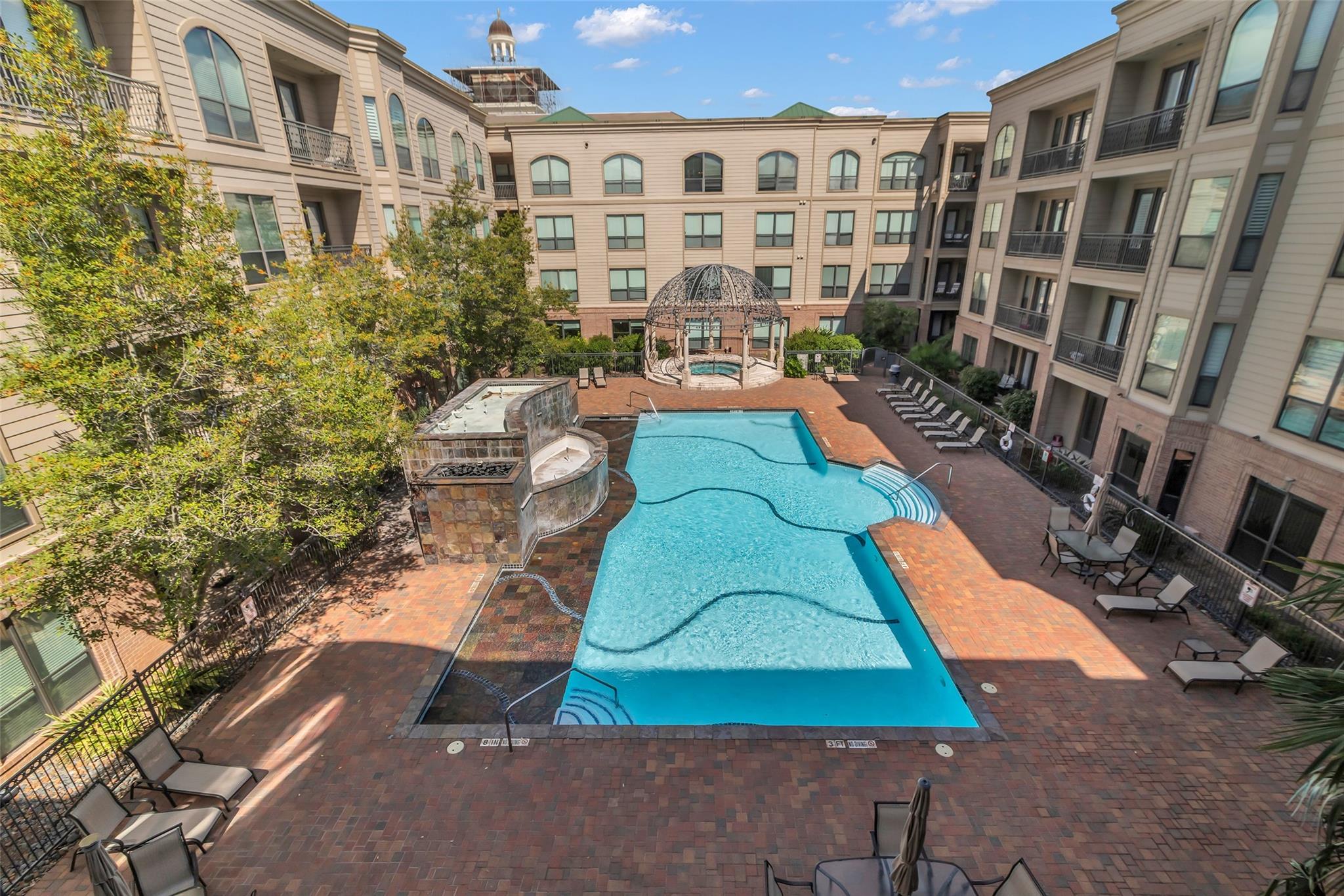 2299 Lone Star Drive # 319