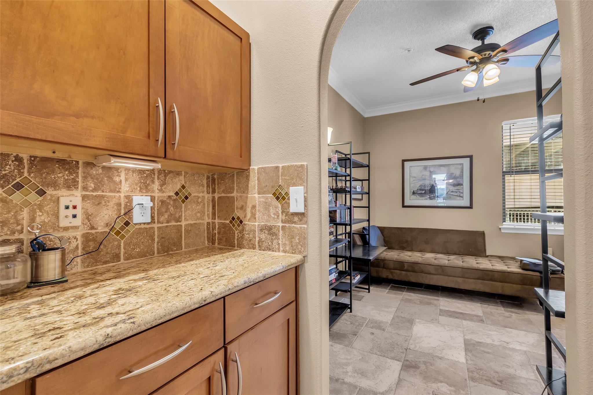 2299 Lone Star Drive # 319