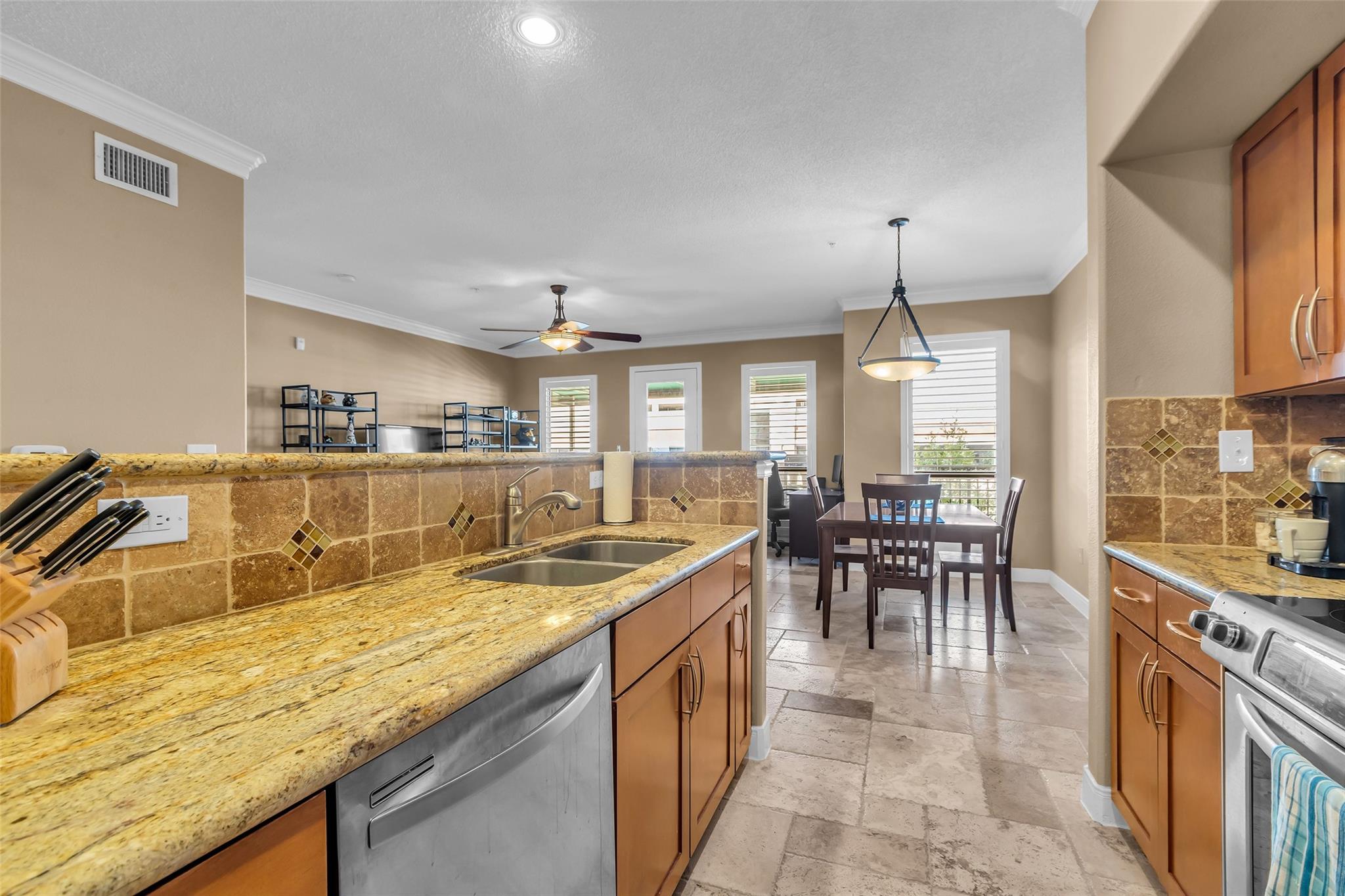 2299 Lone Star Drive # 319