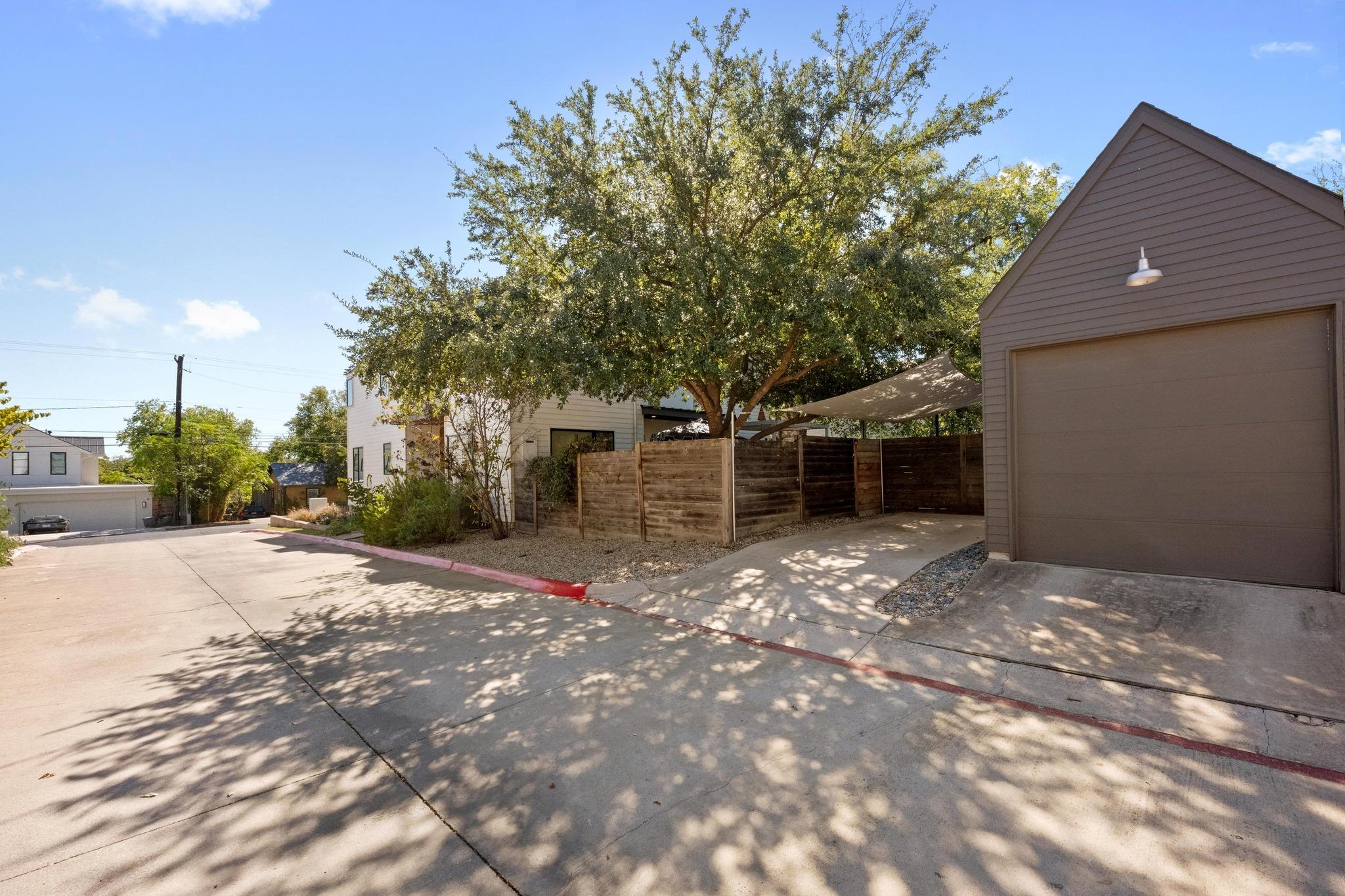 2010 Goodrich Ave # 2B