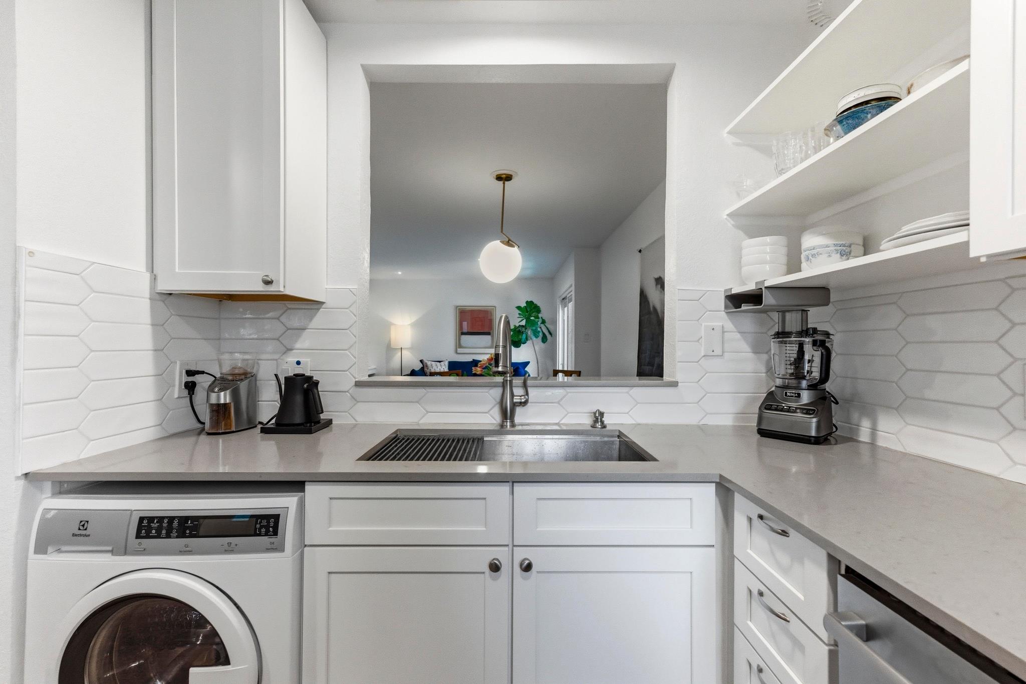 2605 Enfield RD # 218