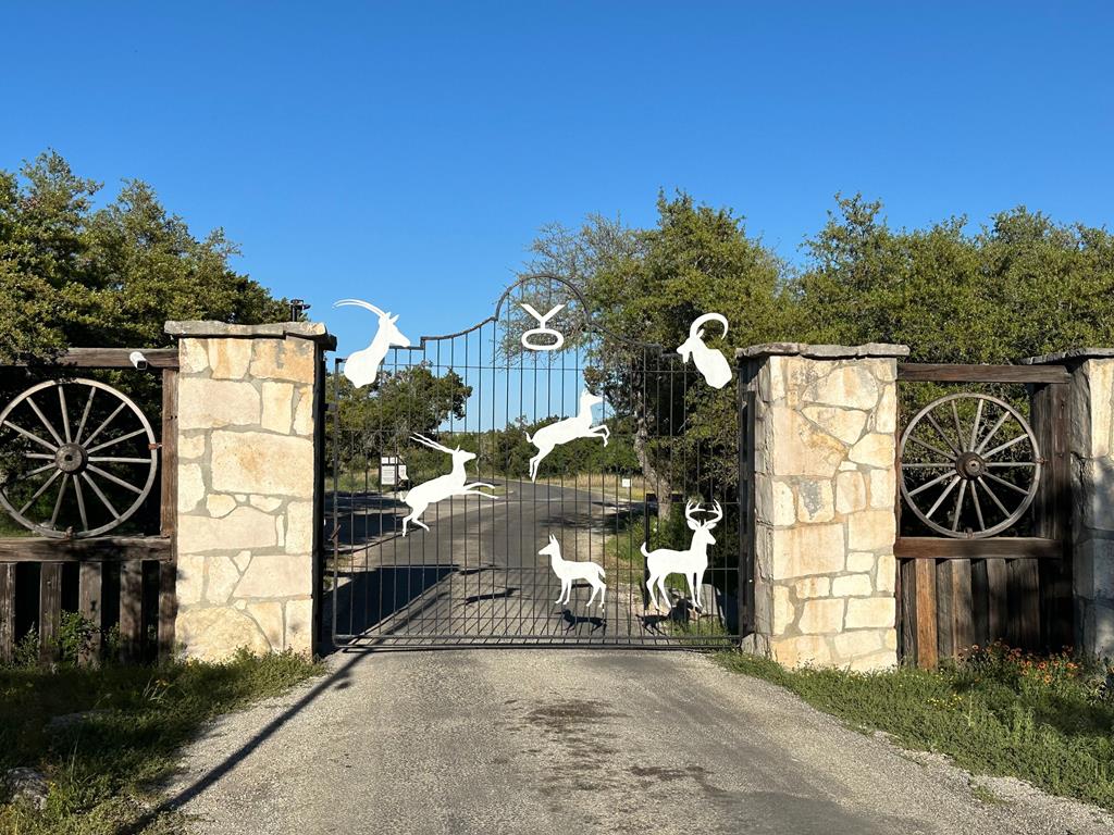 215 70L Rd