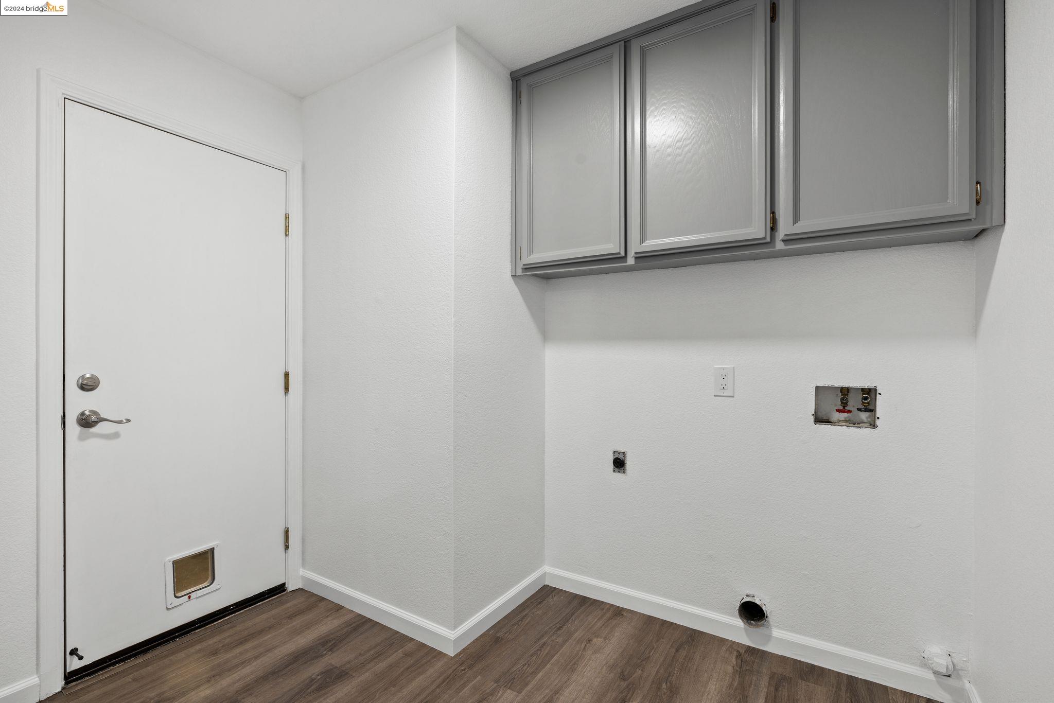 8305 Story Ridge Way