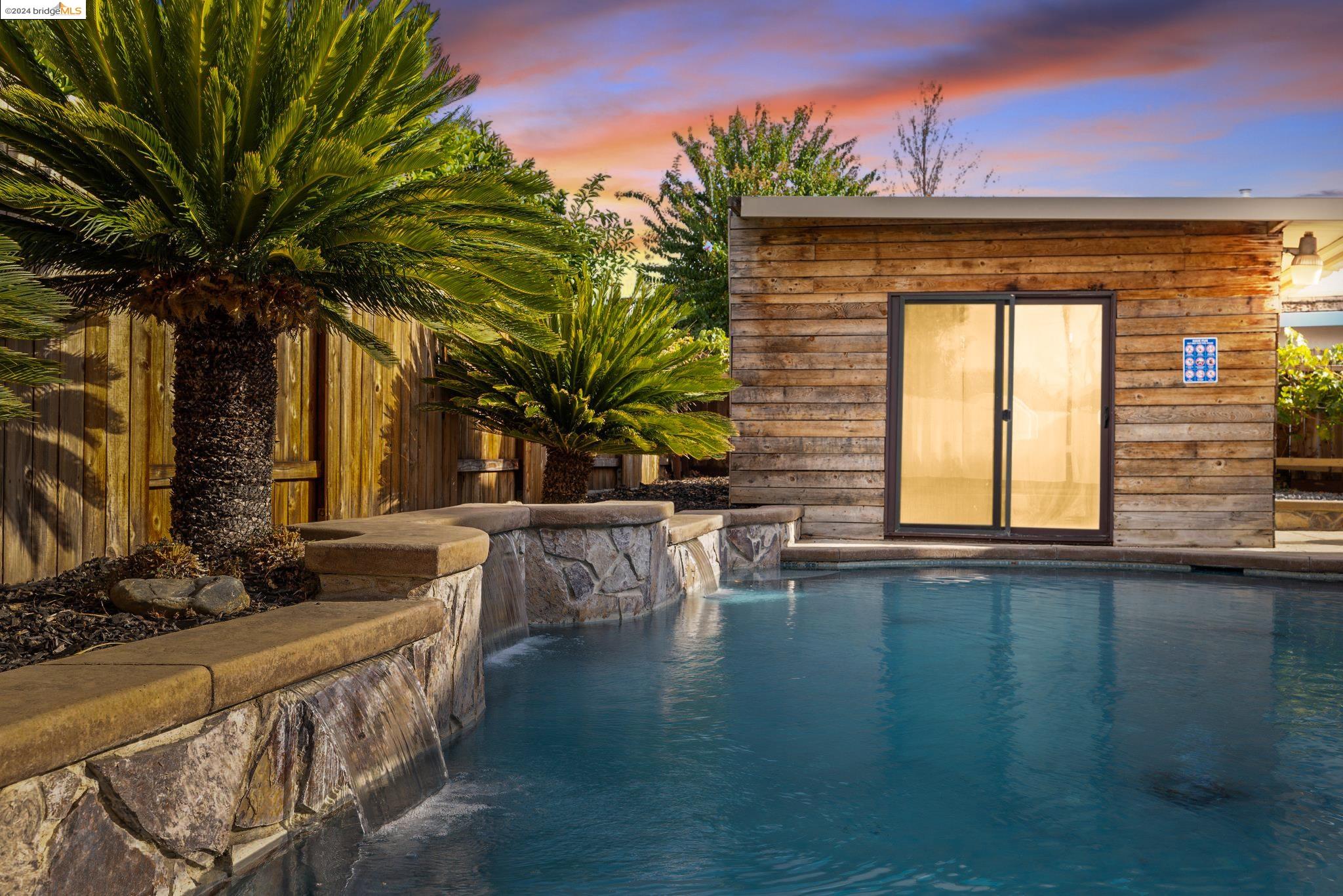 8305 Story Ridge Way