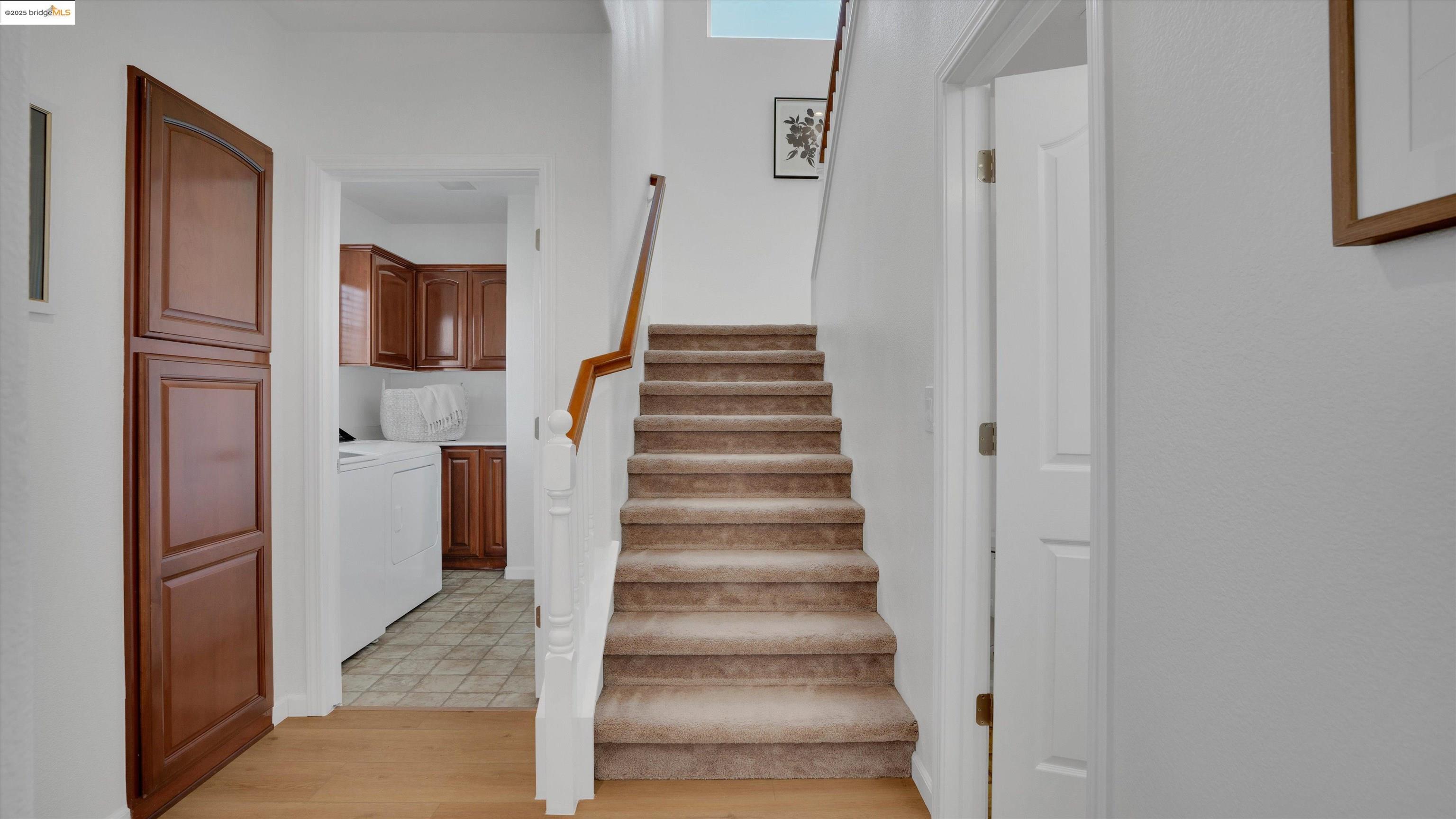 1740 Newark Ln