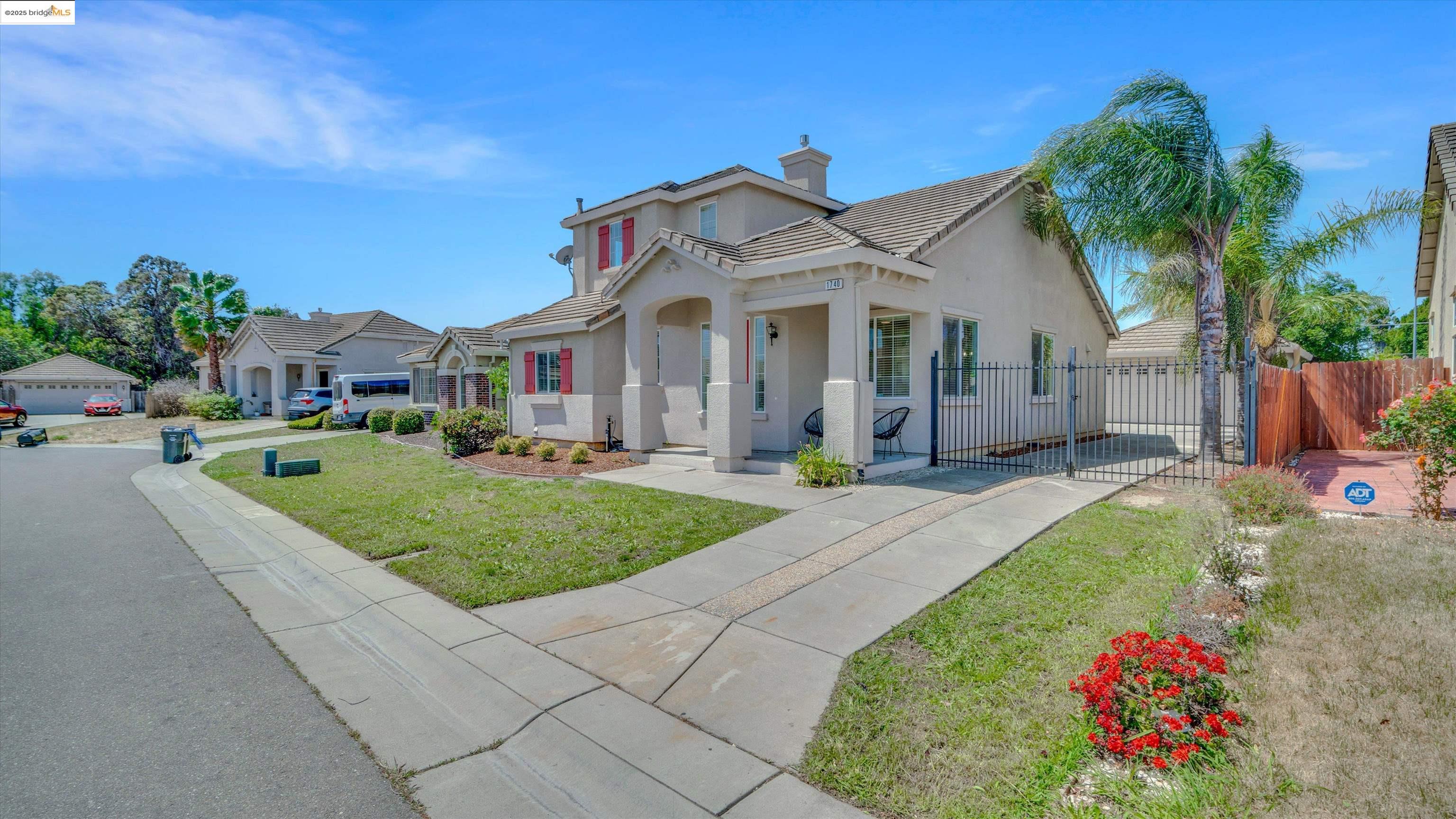 1740 Newark Ln