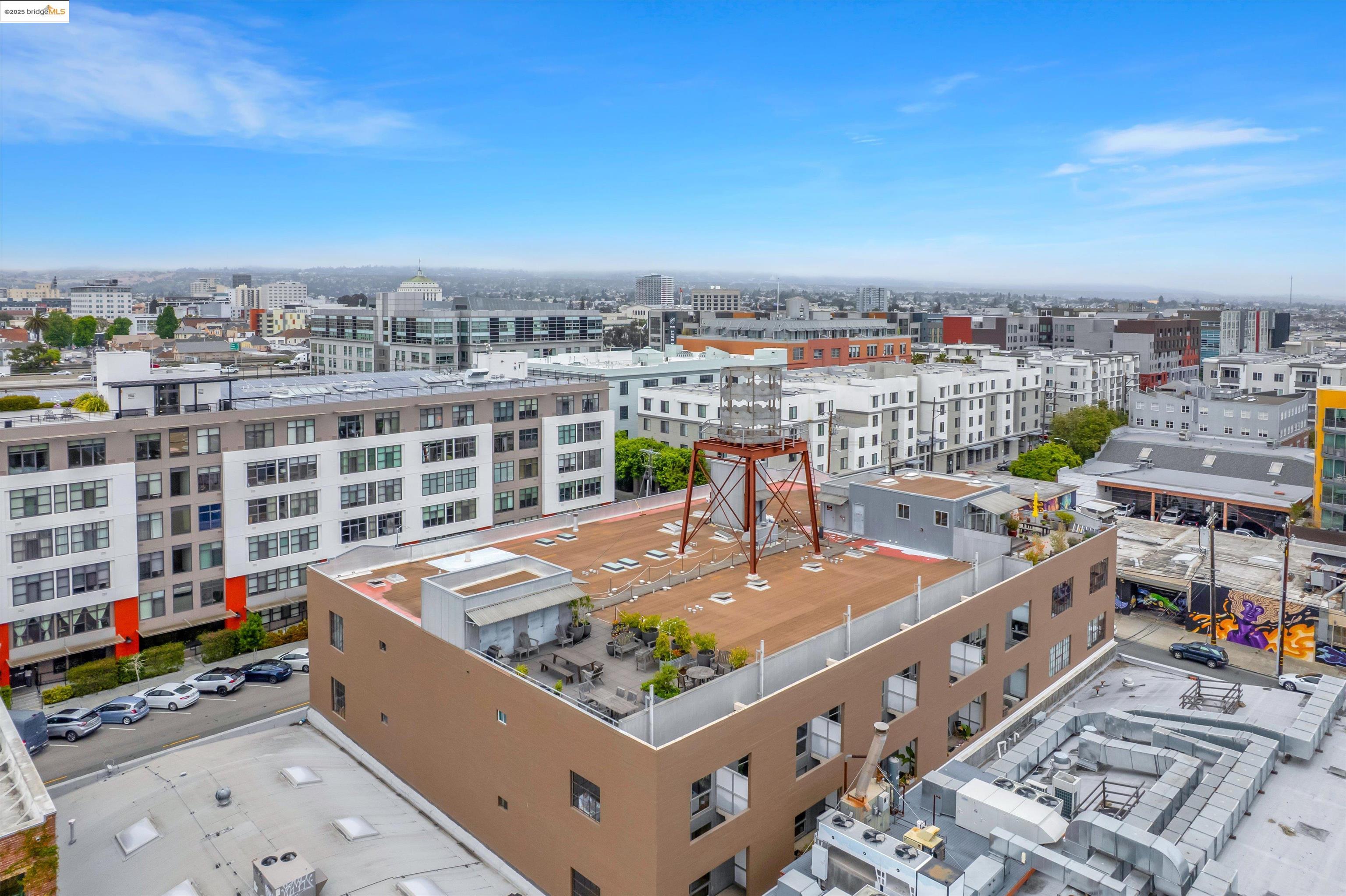 255 3Rd St # 208