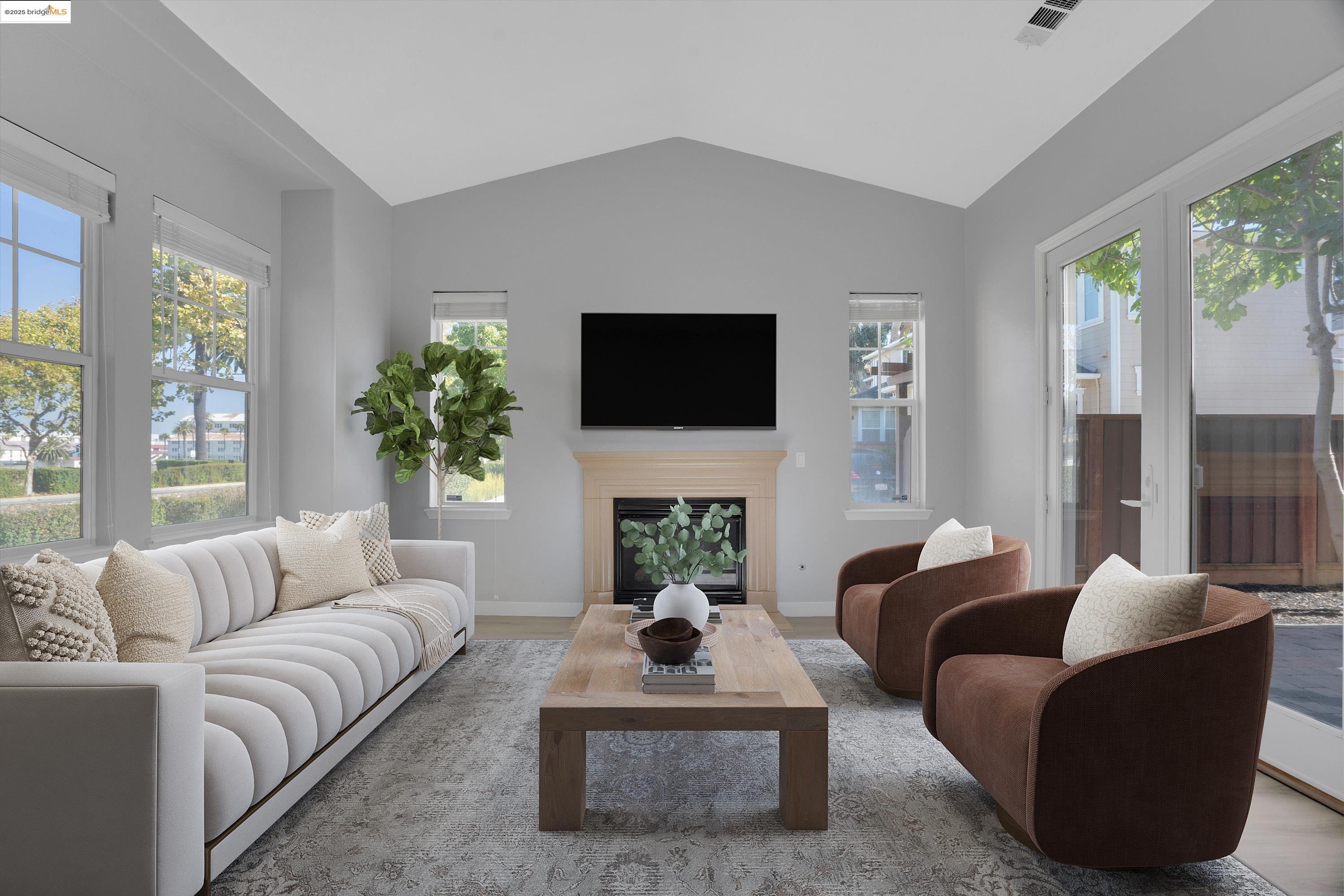 1002 Flagship Dr