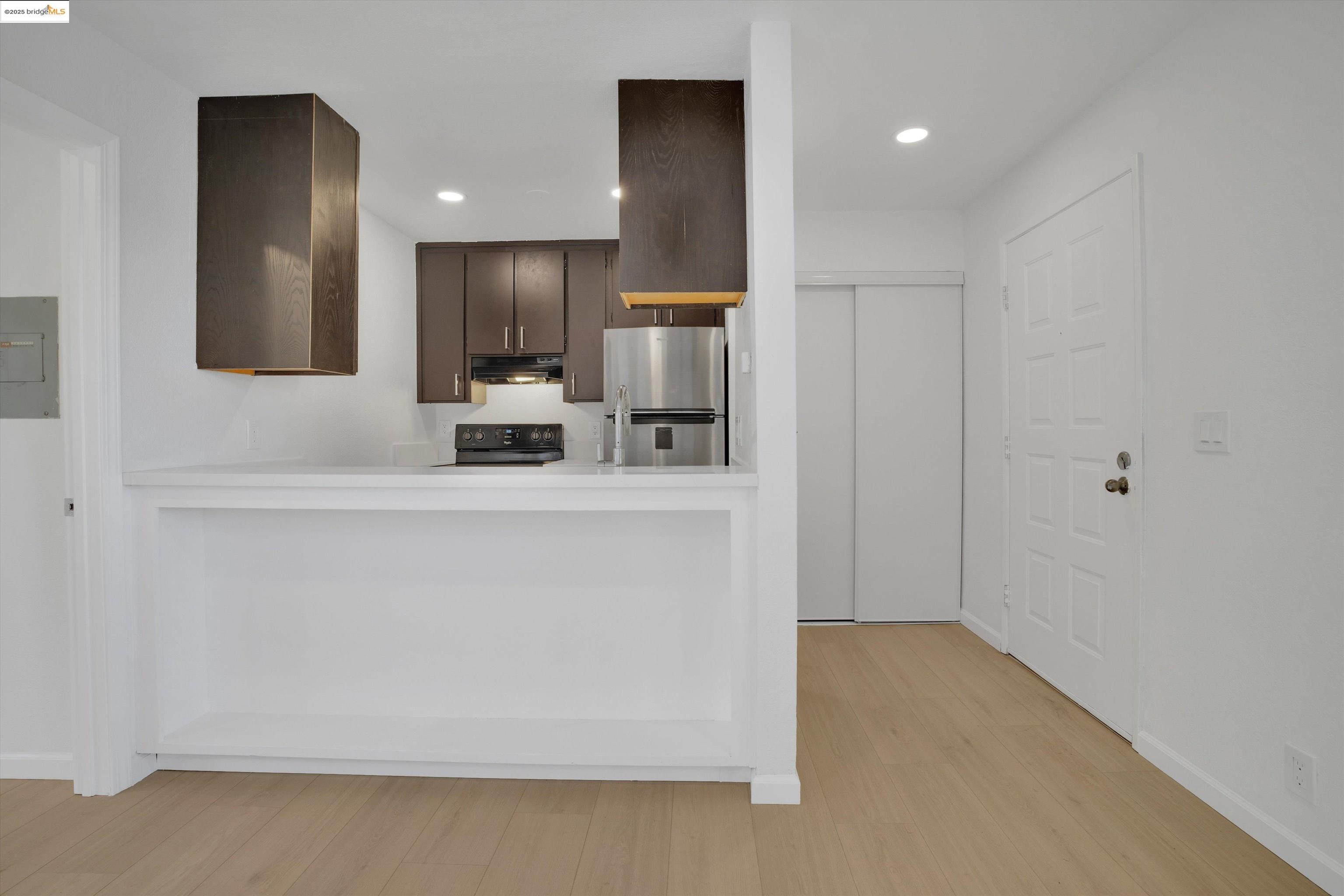 29621 Red Oak Ct # 6