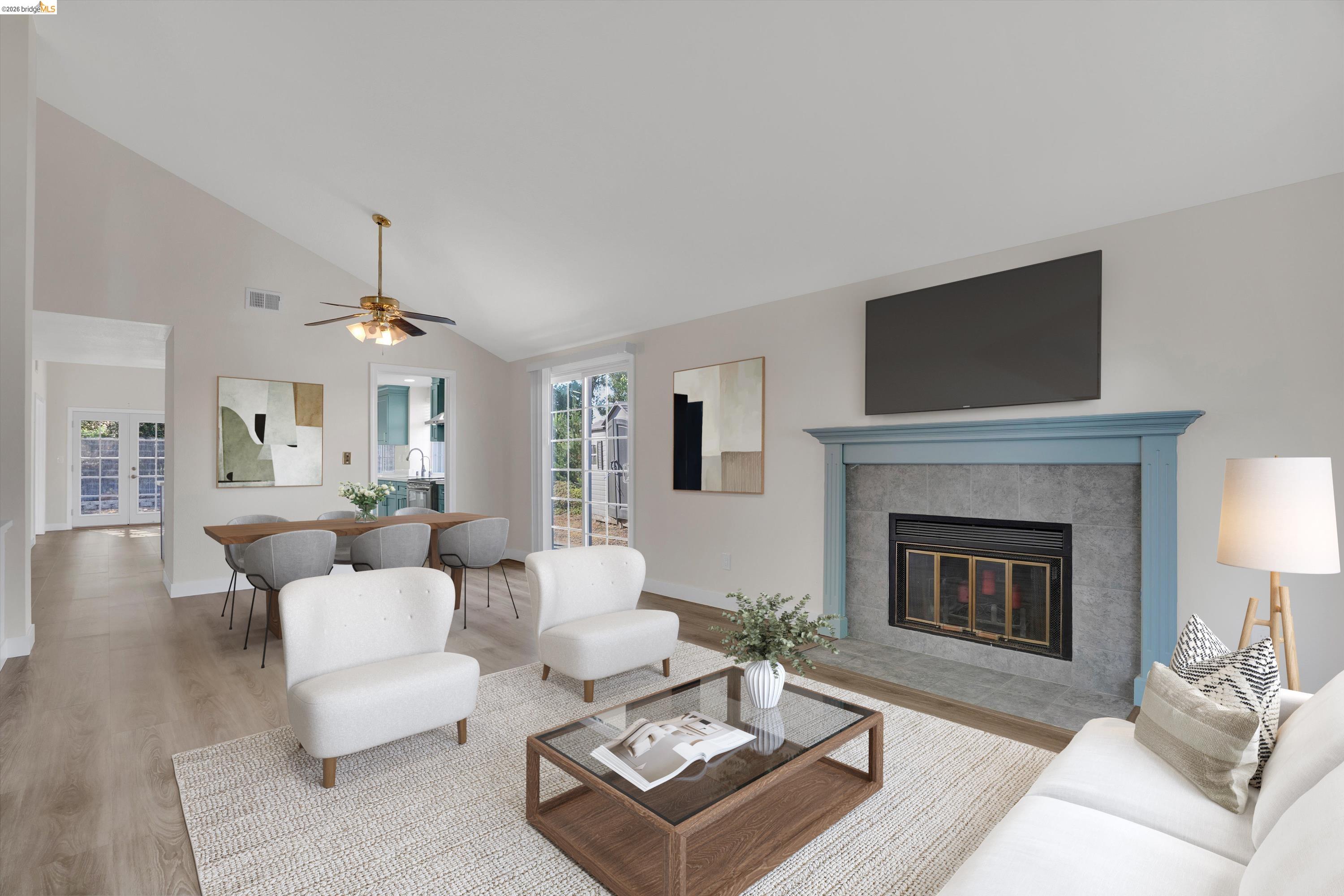 2921 Honeysuckle Cir