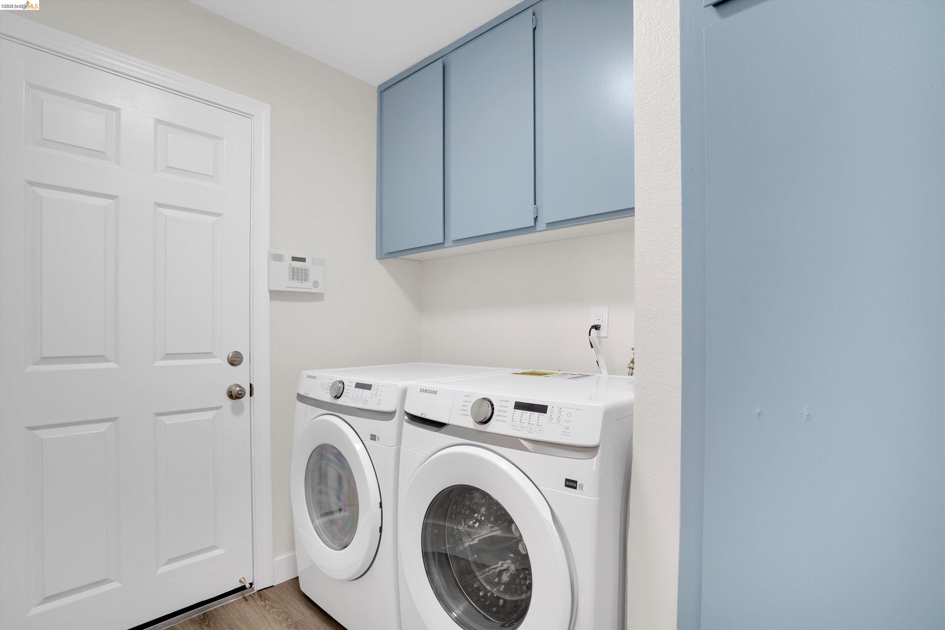 2921 Honeysuckle Cir