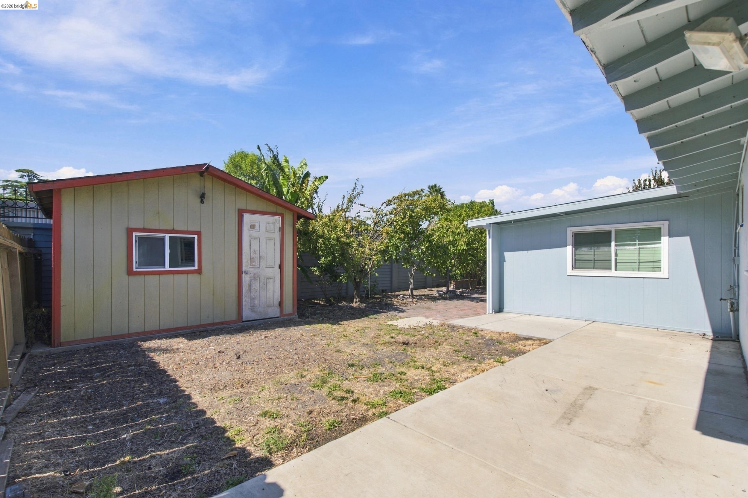 2685 Richard Ave