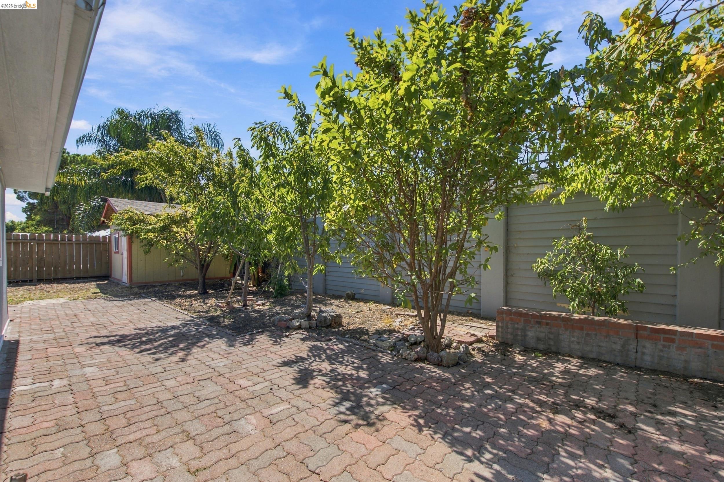 2685 Richard Ave