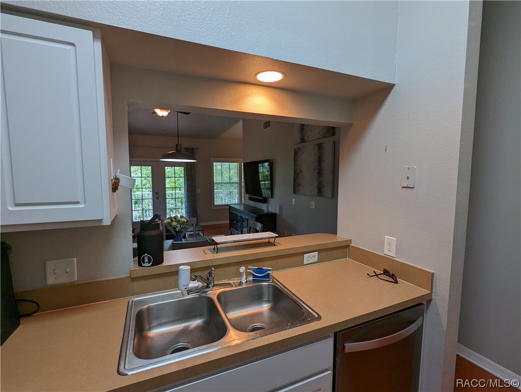 9116 SW 51ST Road 301