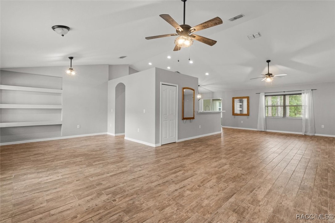17 Eugenia Court N