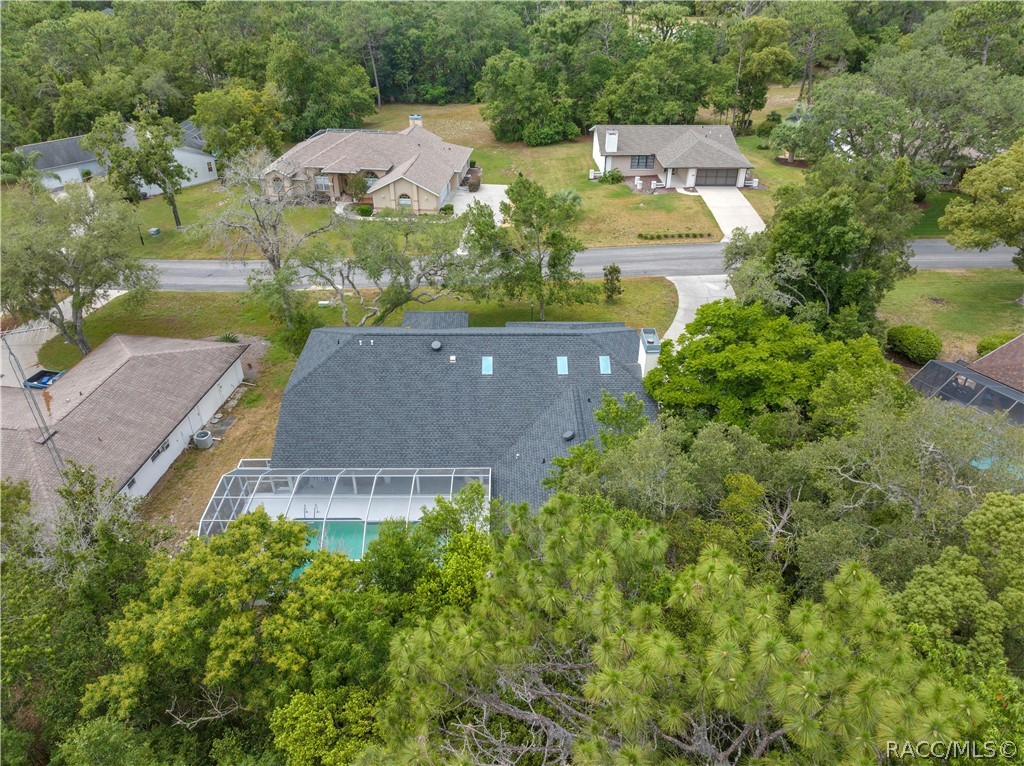 7 Graytwig Court W