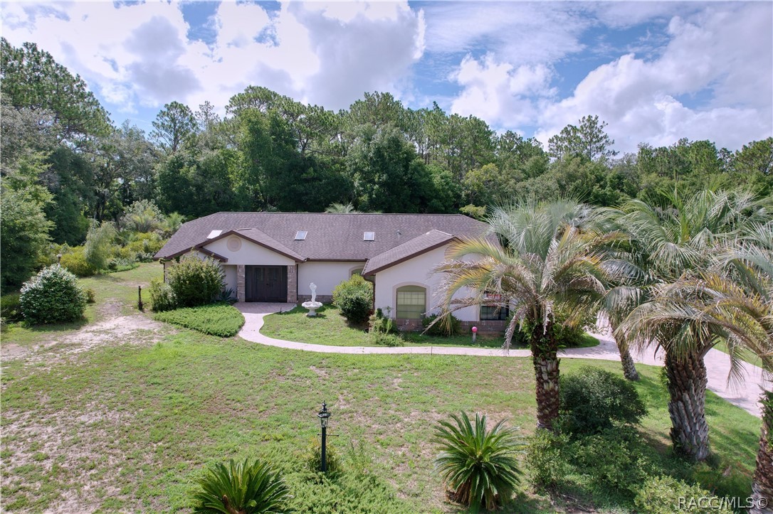 889 N Currier Point
