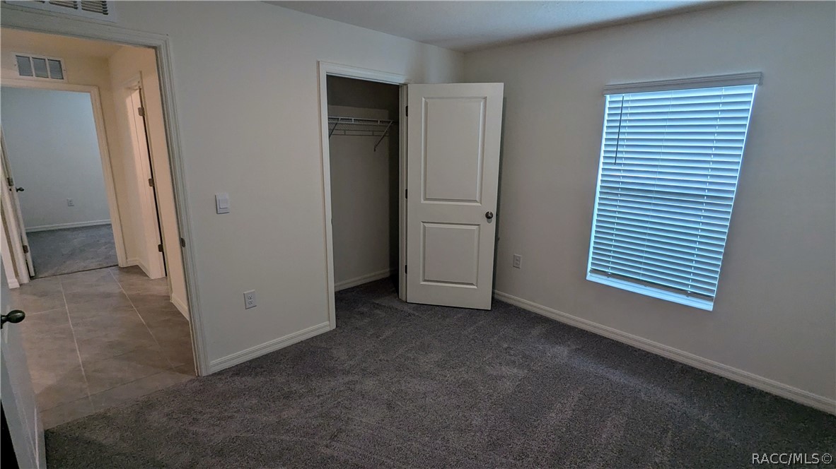 274 W Twisted Oaks Drive