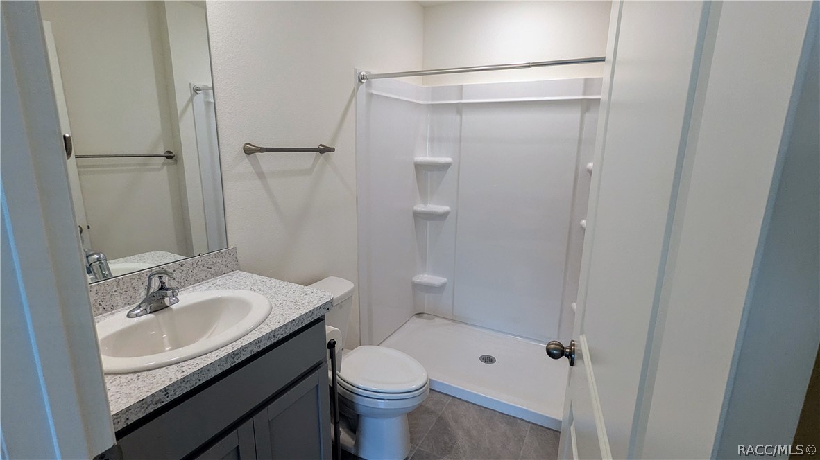274 W Twisted Oaks Drive