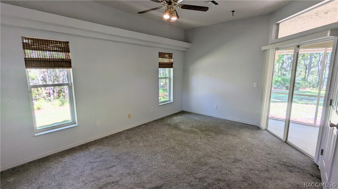 4 Maidenbush Court E