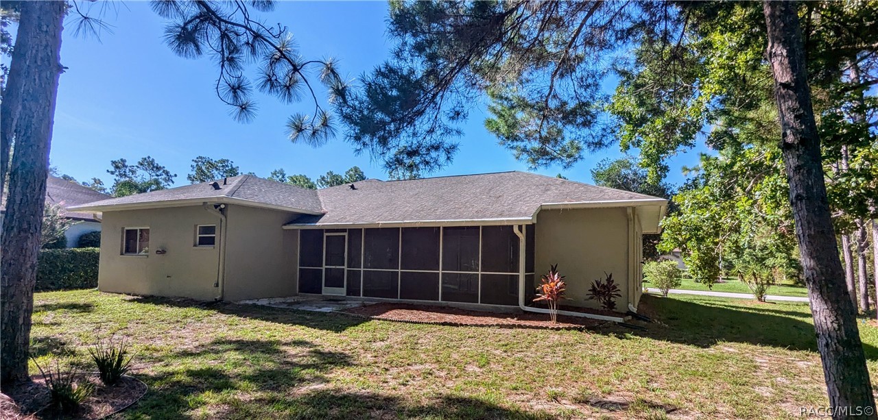 4 Maidenbush Court E