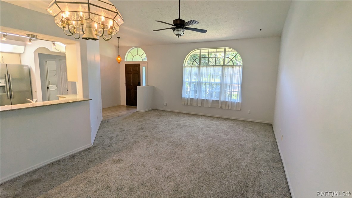 4 Maidenbush Court E