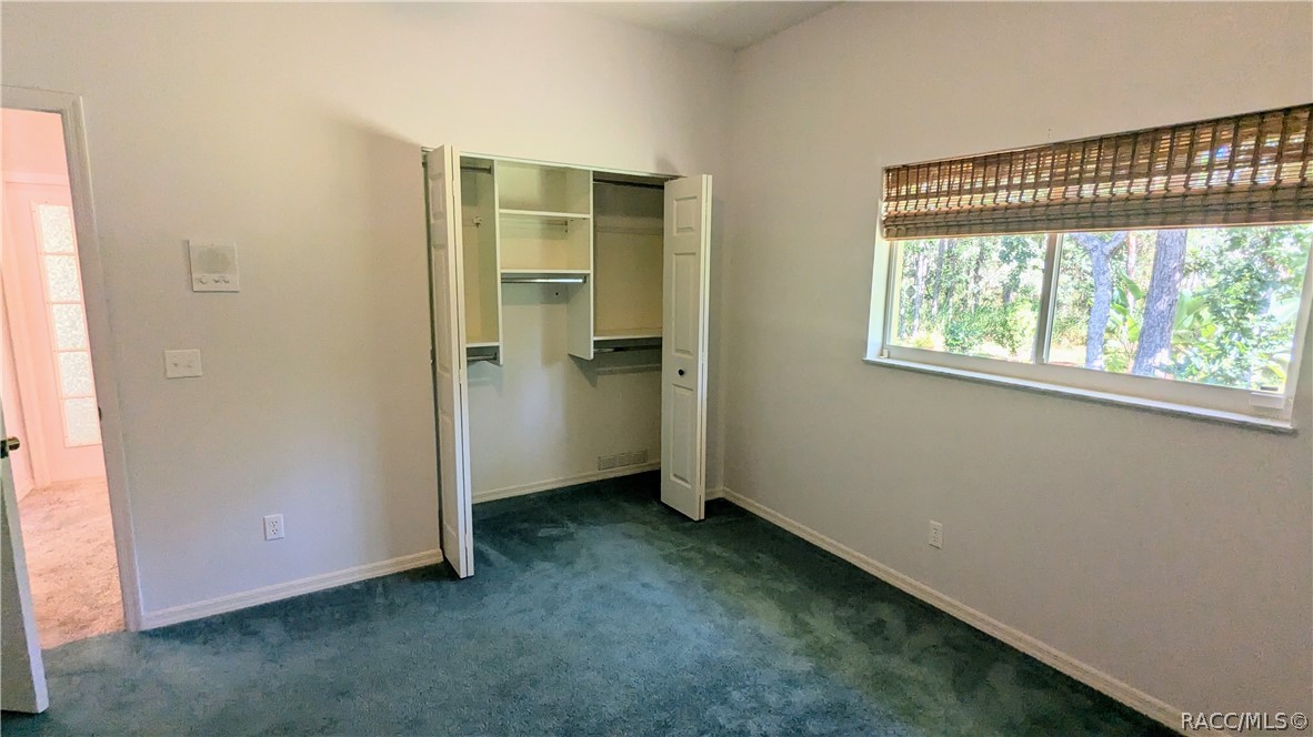 4 Maidenbush Court E
