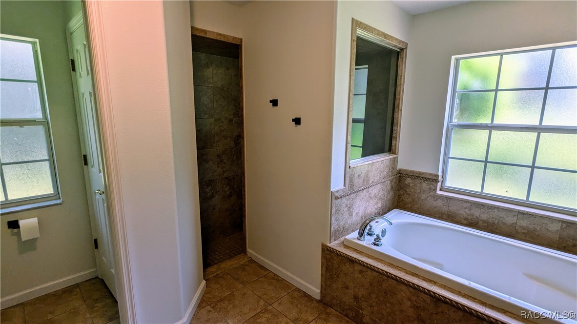 510 N Indigo Terrace
