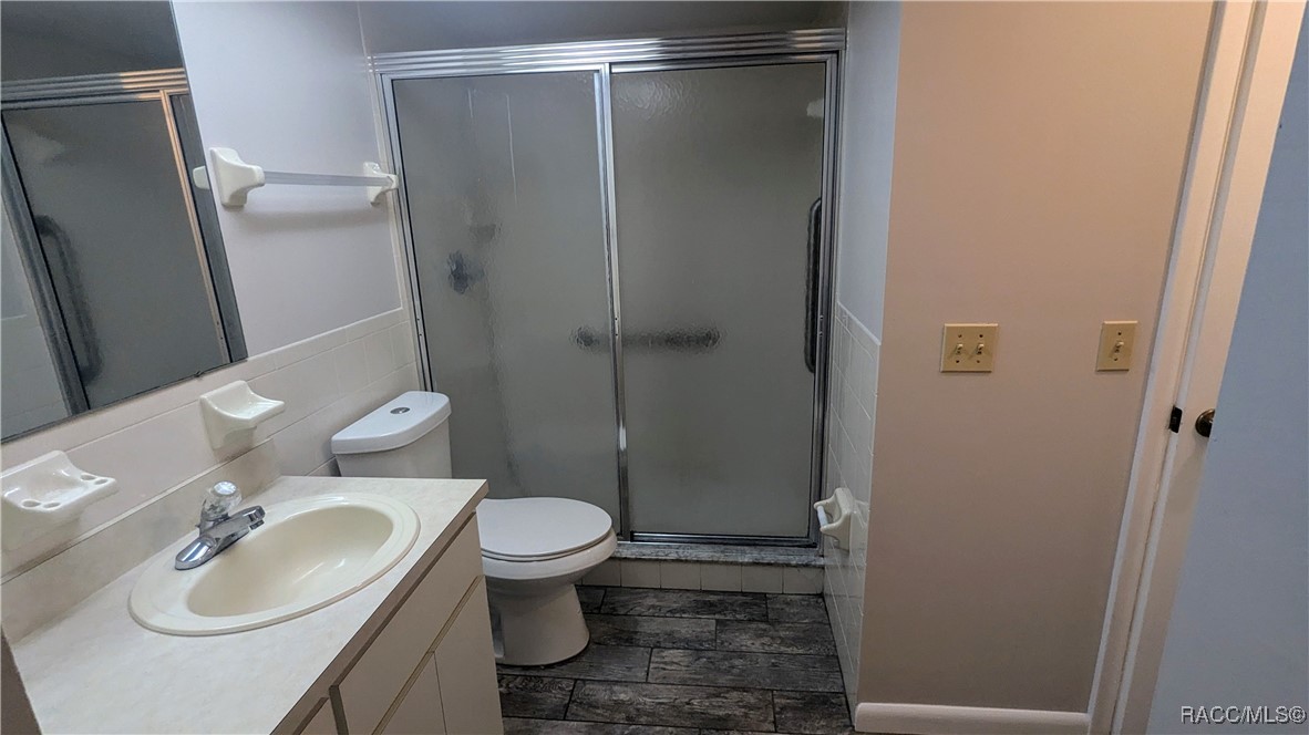 5343 W Customer Court