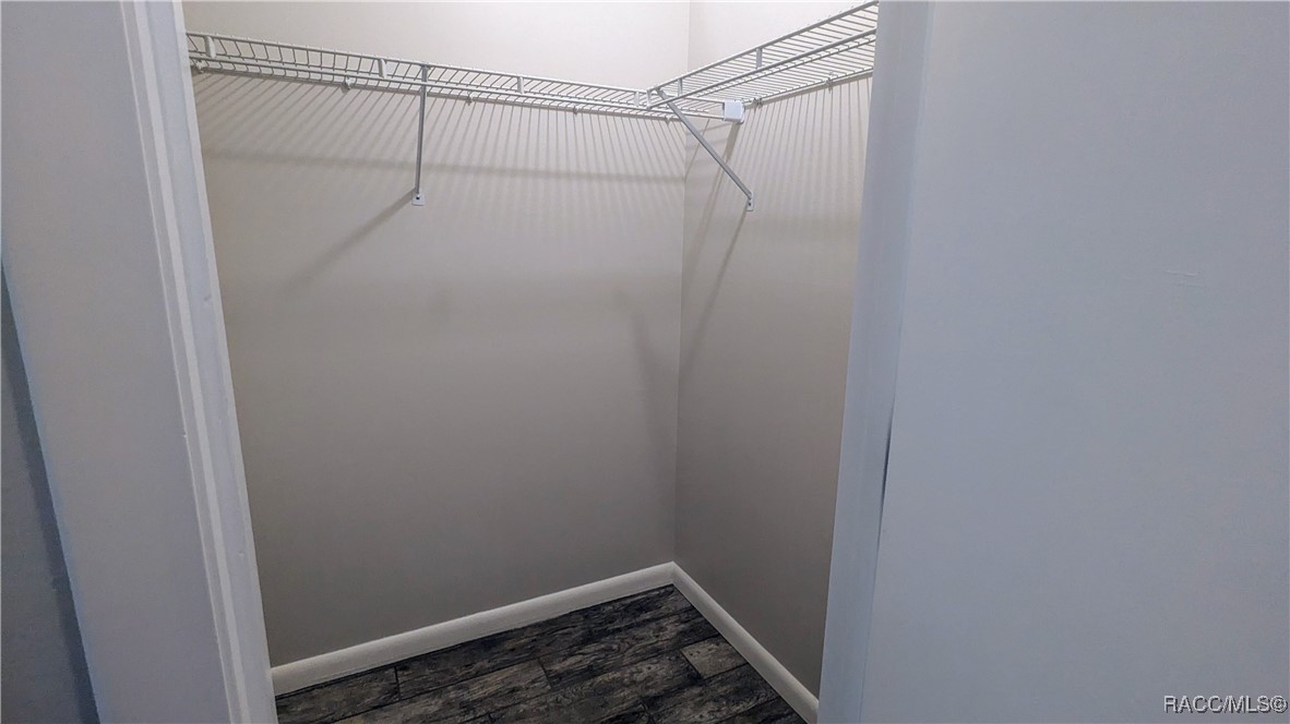 5343 W Customer Court
